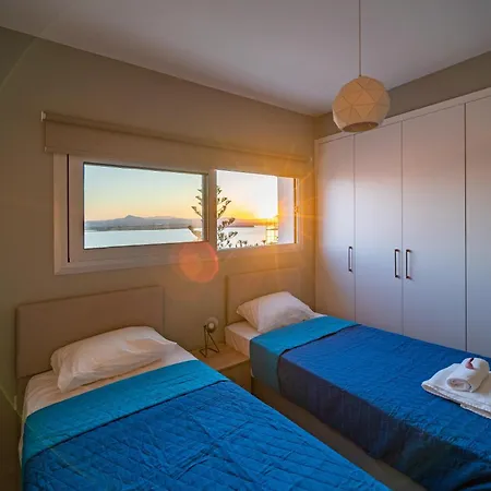 Apartment Majestic Sunset Salt Views 300m From Larnaca