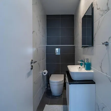 Apartament Majestic Sunset Salt Views 300m From Larnaca