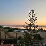 Majestic Sunset Salt Views 300m From * ラルナカ