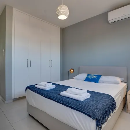 Apartment Majestic Sunset Salt Views 300m From Larnaca
