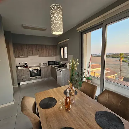 Majestic Sunset Salt Views 300m From Apartament