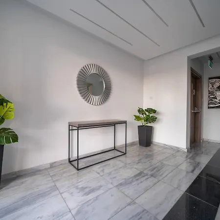 Majestic Sunset Salt Views 300m From * Larnaca