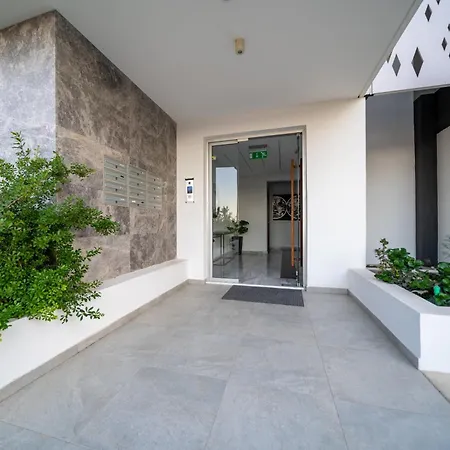 Majestic Sunset Salt Views 300m From Apartmán