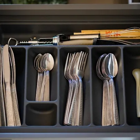 Apartament Majestic Sunset Salt Views 300m From Larnaca