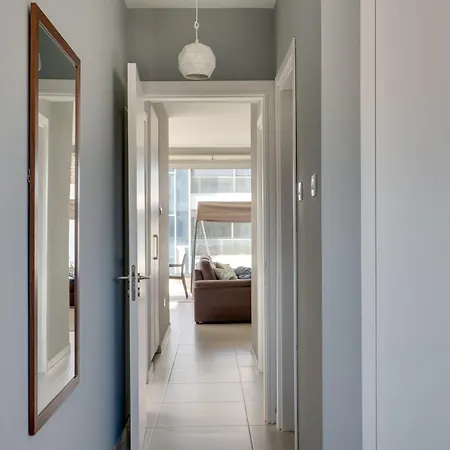 Majestic Sunset Salt Views 300m From Apartman Lárnaka