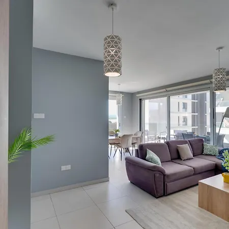 Majestic Sunset Salt Views 300m From Lárnaka