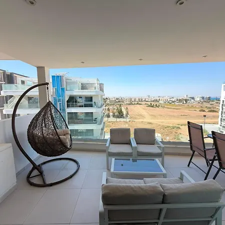 Apartament Majestic Sunset Salt Views 300m From Larnaca