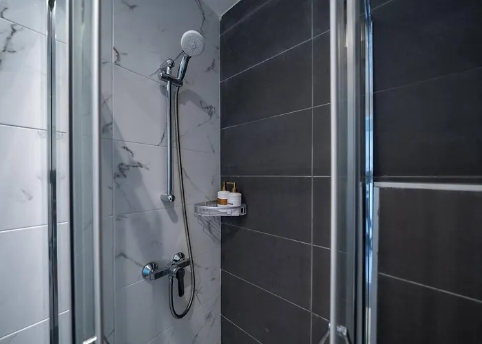 Majestic Sunset Salt Views 300m From アパート