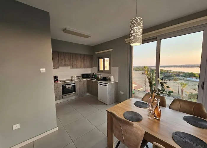 アパート Majestic Sunset Salt Views 300m From